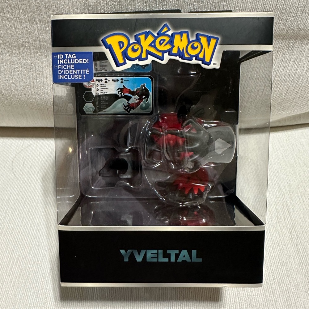 Pokemon Trainers Choice Yveltal Figure by TOMY ID Tag Included